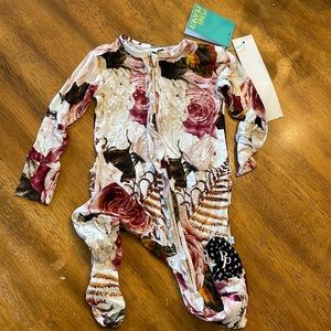 Posh Peanut 12-18mo Sleeper NWT